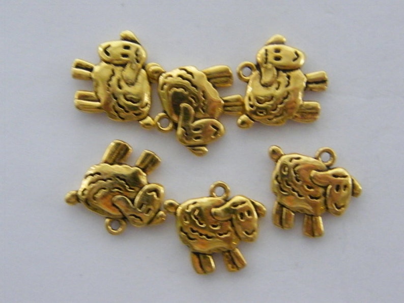 BULK 50 Sheep charms antique gold tone GC308