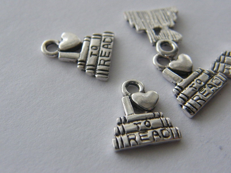 8 I love to read charms antique silver tone P449 image 5