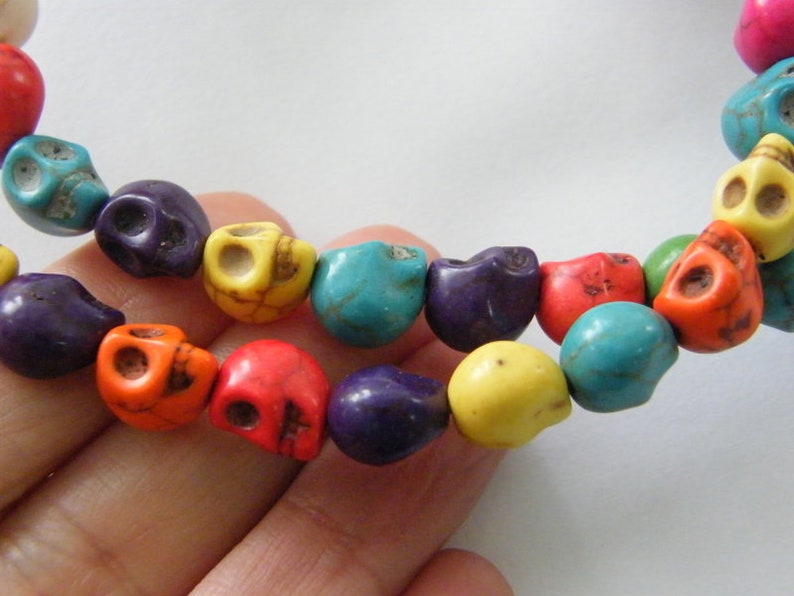 38 Mixed colours skull beads 10 x 8mm SK6 image 3