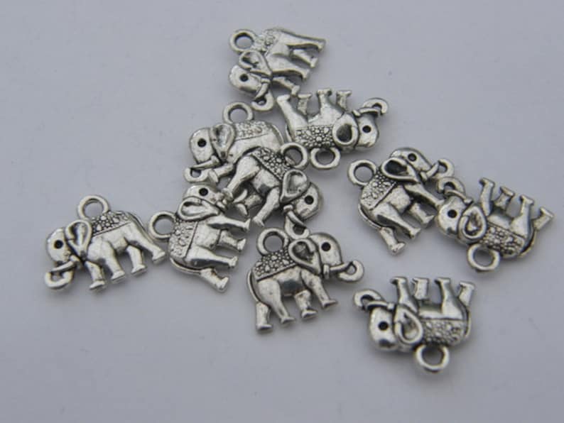 10 Elephant charms antique silver tone A536 image 3
