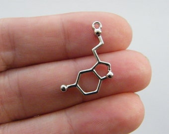 4 Serotonine-bedels zilverkleur MD47