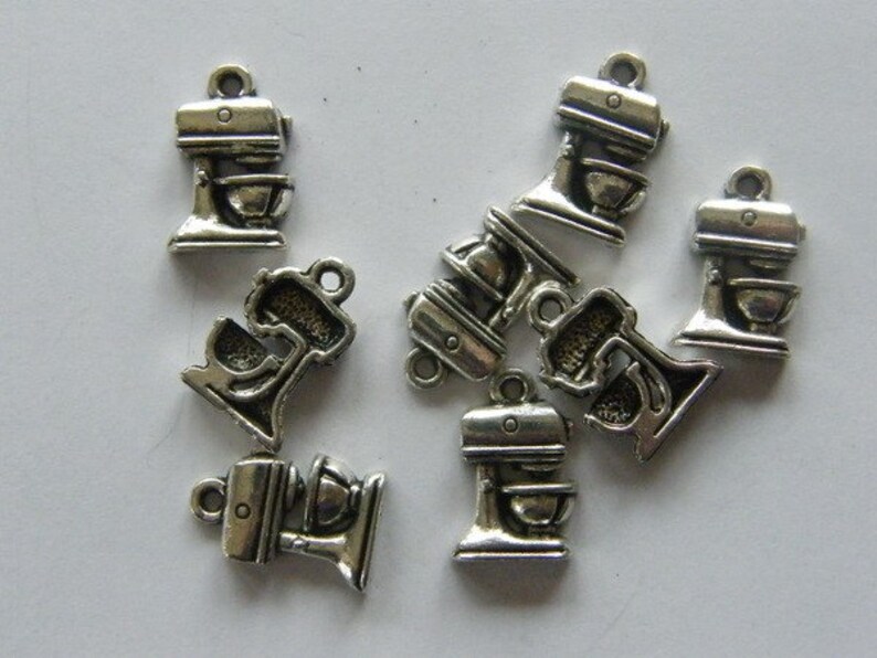 8 Blender charms antique silver tone FD115 image 2