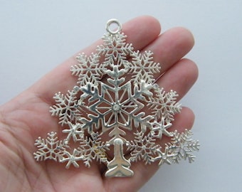 1 pendentif sapin de Noël plaqué argent motif flocon de neige