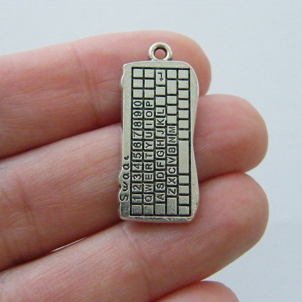 8 breloques pour clavier ton argent vieilli P407