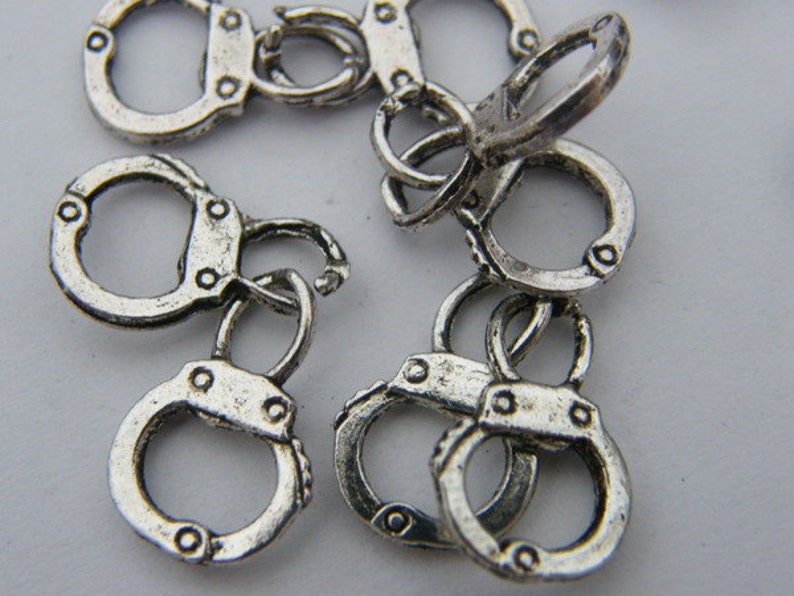 BULK 30 Pair of handcuff charms antique silver tone G24 image 4