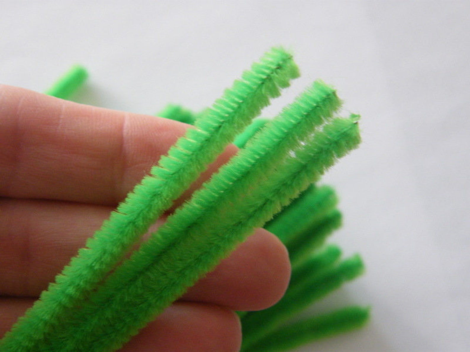 50 Green pipe cleaners Etsy