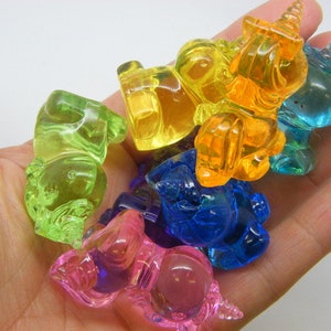 12 eenhoornversieringsminiatuur willekeurig gemengd acryl A