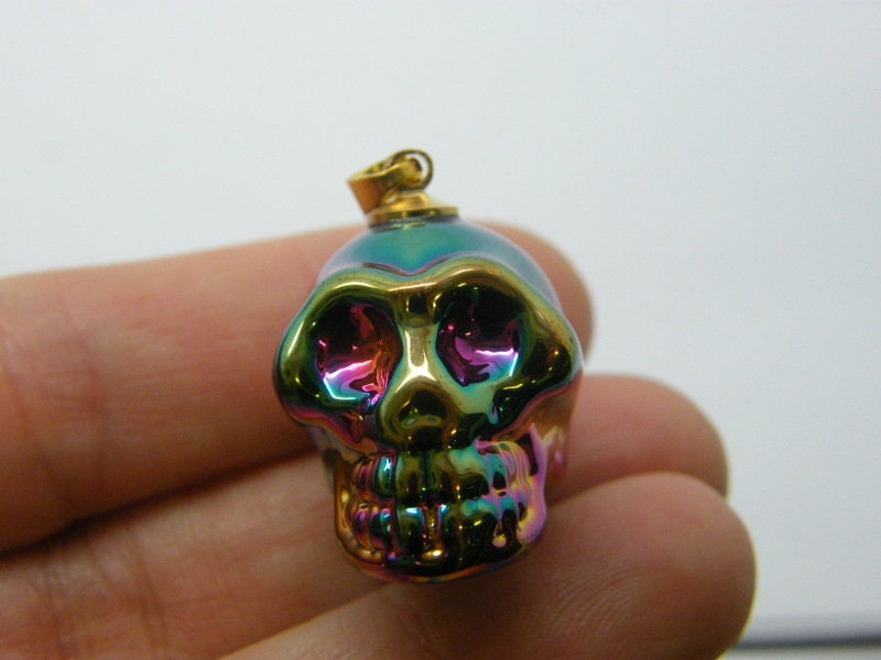 1 Skull pendant gold bail glass HC803
