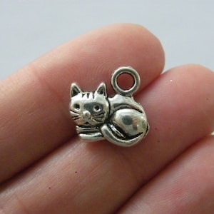 10 Cat charms antique silver tone A868