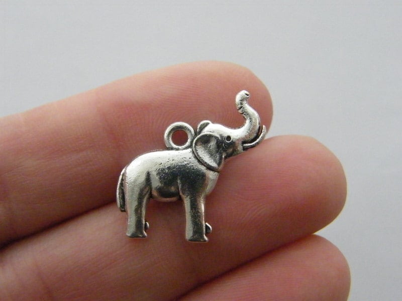 Clearance Silver Elephant Charm Animal Charms (3pcs / 19mm x 18mm / Tibetan Silver / 2 Sided) Exotic Bracelet Charm Zoo African Jewellery CHM1581