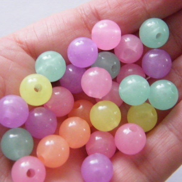 50 Glow in the dark round beads acrylic BB406 - SALE 50% OFF