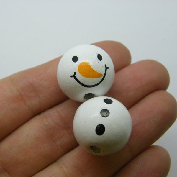 4 Snowman head 4 snowman belly beads 2 part set wood CT212