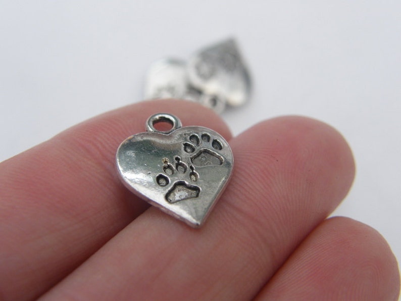 10 Heart with paw prints charms antique silver tone A477 image 2