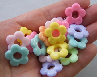 50 Flower bead frames  random mixed acrylic BB491