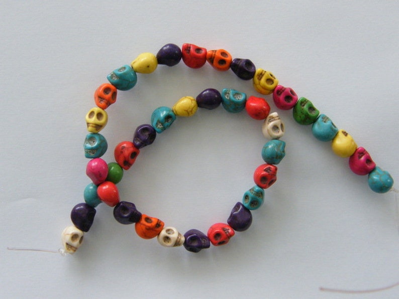 38 Mixed colours skull beads 10 x 8mm SK6 image 4