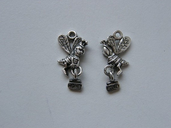 Charms / Ciondoli: Charm Ape In Metallo Argentato 15x15mm