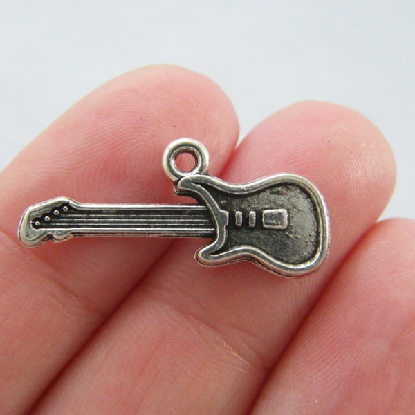 12 Electric guitar charms antique silver tone MN17
