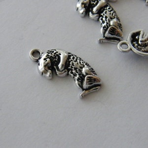 thumbnail image 2 of 4x Antique Silver Tone Otter Charms – A106 – For Jewelry Making 2 of 4