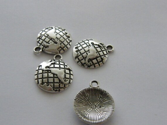 8 Aeroplane charms antique silver tone TT30