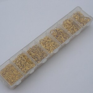 1 Box assorted jump rings 3 to 9mm gold plated 1780 pieces image 2