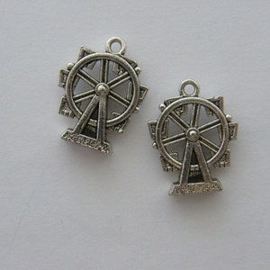 4 Ferris wheel pendants antique silver tone P457 image 3