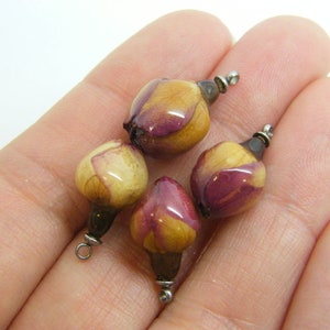 4 Real rose bud flower charms white resin F344