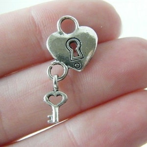 8 Heart lock and key charms antique silver tone H81