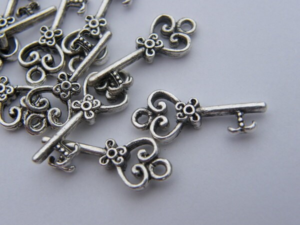 24 Key Charms Antique Silver Tone K24 - Etsy