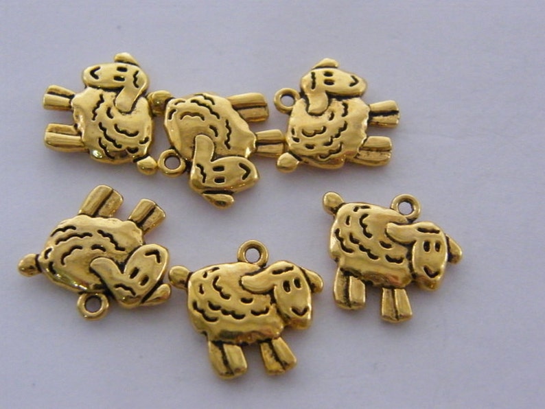 BULK 50 Sheep charms antique gold tone GC308