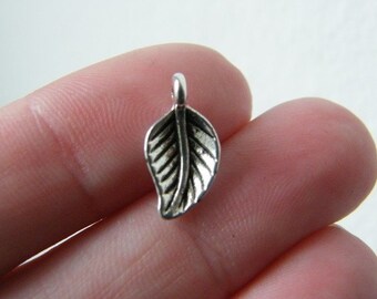2 pcs Silver Tone Real Leaf Charms Necklace Pendant Jewelry Findings 80x41x1mm 2 pcs Silver Tone Real Leaf Charms Necklace Pendant Jewelry Findings 80x41x1mm
