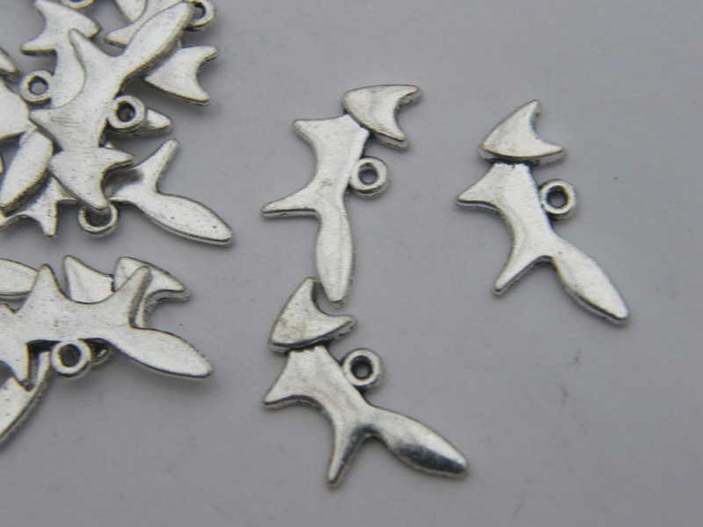 6 Angel charms antique silver tone AW68 by nicoledebruin on Etsy