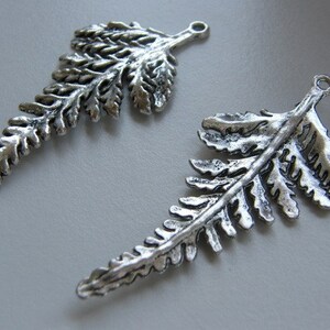 BULK 10 Leaf fern pendants antique silver tone L1 image 5