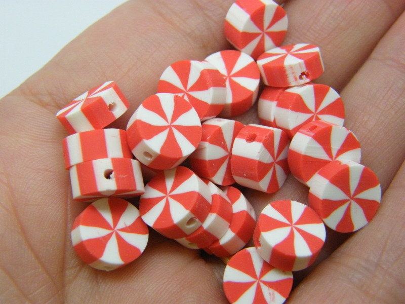 30 Lips mouth kiss beads red white polymer clay P723 - SALE 50% OFF