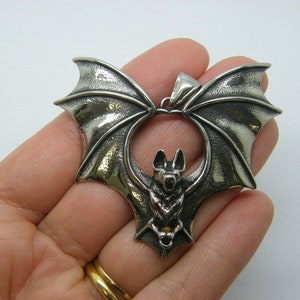 1 Bat pendant antique silver stainless steel HC1091