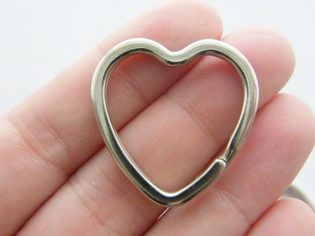 キーホルダー・キーリング VVV Big Ribbon Heart Key Surgical Keyring 4BFK407 MUSINSA | VVV Big Ribbon Heart Key Surgical Keyring