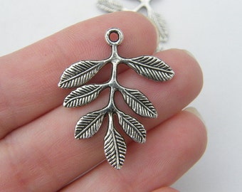 6 Leaves connectors or pendants antique silver tone L21