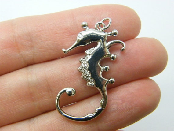 Pendentif Hippocampe Argenté Avec Strass + Chaîne Argent 56 Cm - Occasion Bon état
