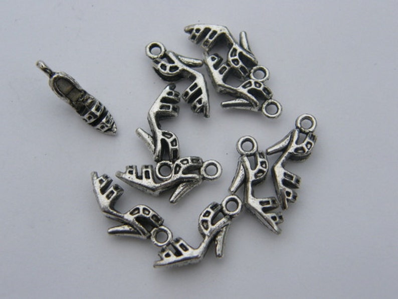 BULK 50 High heel shoe charms antique silver tone CA190 Etsy