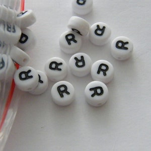 100 Letter R Acrylic Round Alphabet Beads White and Black - Etsy