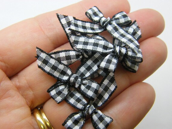 Ribbon bows for sale deals