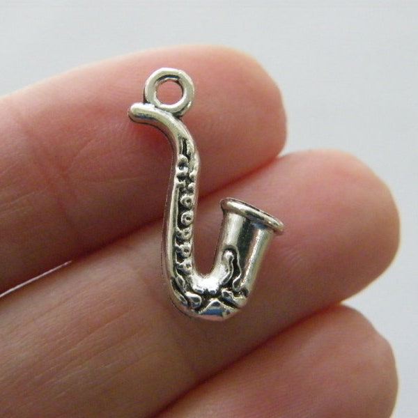 8 Saxophone charms antique silver tone MN59