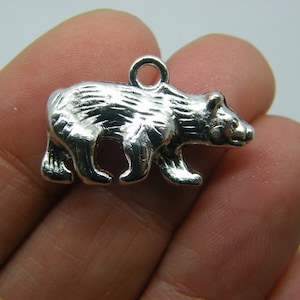 8 Bear charms antique silver tone A1178