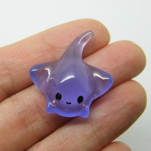 4 Stingray mantra miniature purple glow in the dark resin FF230