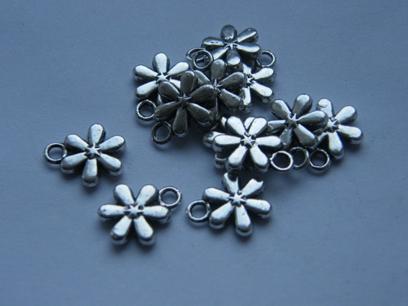 12 Flower charms antique silver tone F4 image 3