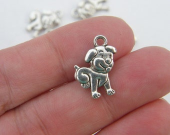 8 Chien charmes antique argent ton A886