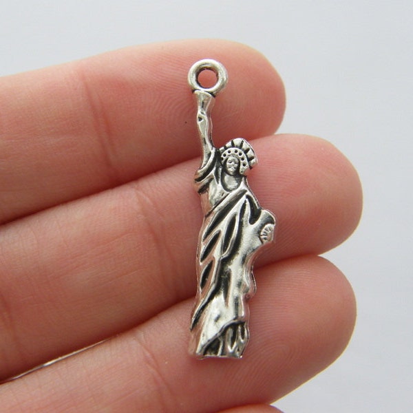 10 Statue of liberty charms antique silver tone WT33
