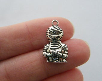 4 Mummy charms antique silver tone HC39
