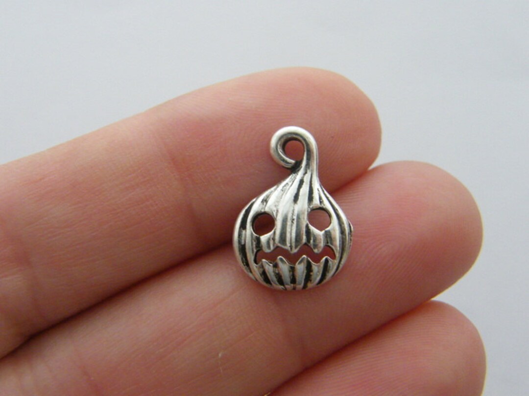 28 Halloween Pumpkin Jack O Lantern Charms Antique Silver Tone HC4 - Etsy