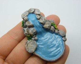 1 Teich Wasserfall Miniatur Puppenhaus Kunstharz WT52