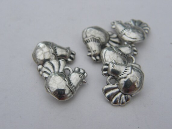 BULK 50 Chicken charms antique silver tone B86
